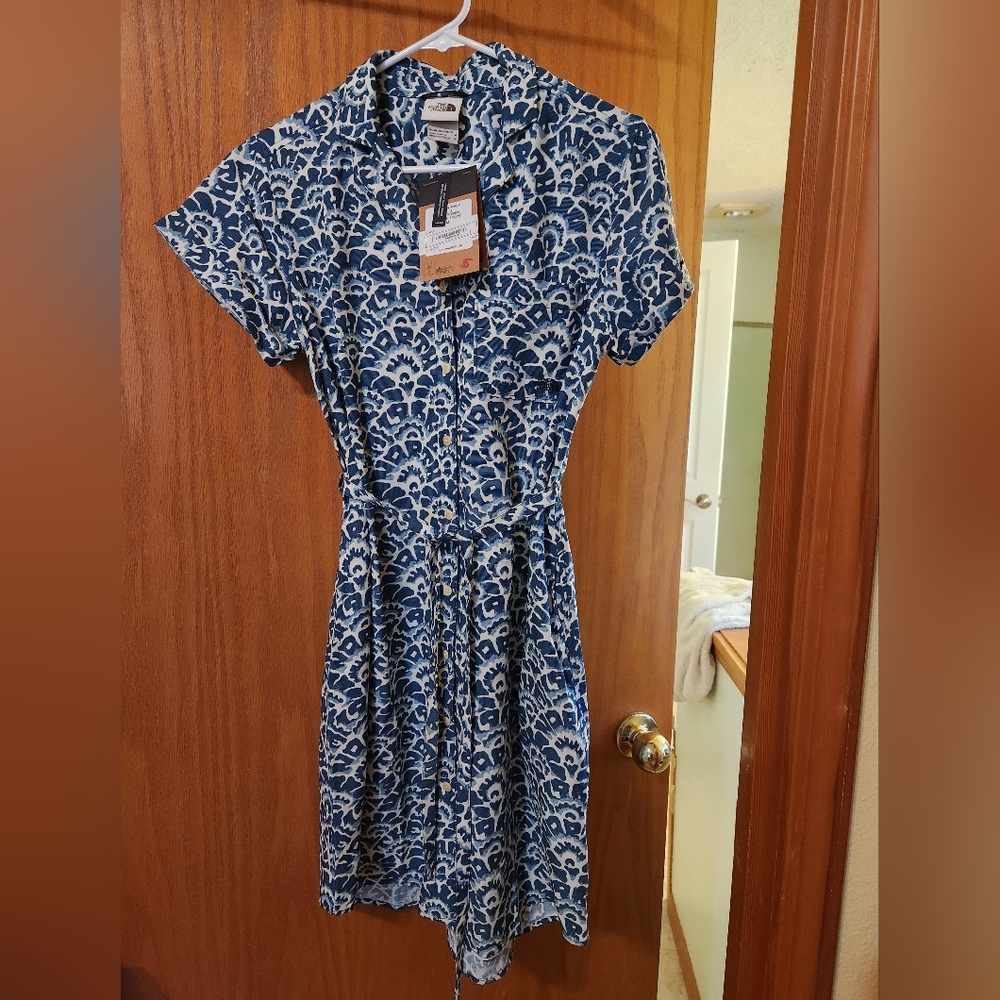 The North Face Teal and Cream Midi Dress- Sample